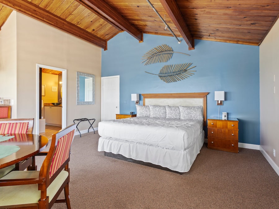 Room, 1 King Bed, Balcony, Ocean View (Oceanfront Inn Suite #12) | 1 bedroom, individually decorated, individually furnished, bed sheets