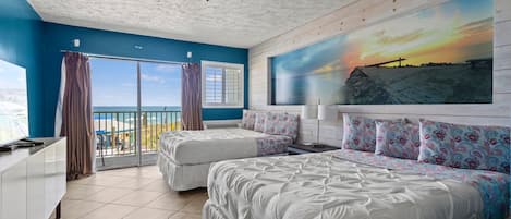 Phòng, 2 giường đôi, ban công, quang cảnh biển (Oceanfront Inn Room #16) | 1 phòng ngủ, trang trí khác biệt