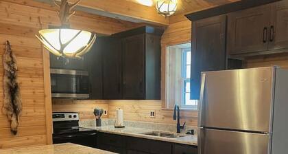 4 Bedroom Cabin Retreat
