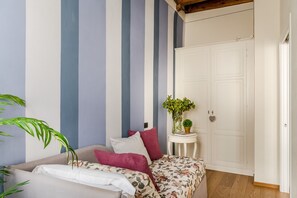 2 soverom, strykejern/-brett, wi-fi (inkludert) og sengetøy