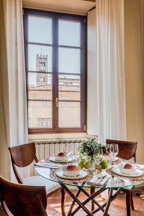 Dining - Smart apartment with view in a central Lucca location (Lucca)