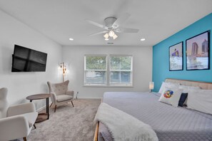 4 camere, una scrivania, Wi-Fi, lenzuola