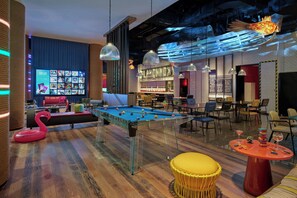 Lobby - Moxy Ningbo Old Bund (Ningbo)
