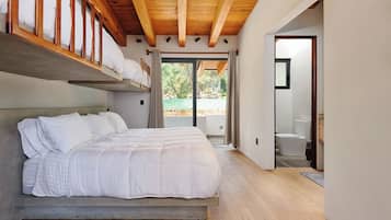 Premium House | 5 bedrooms, individually decorated, individually furnished