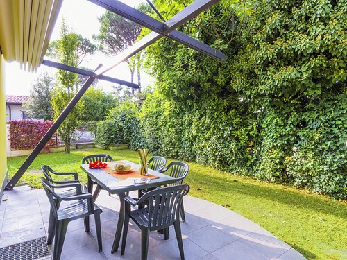 Begonie by Interhome