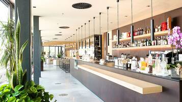 Bar (in der Unterkunft)