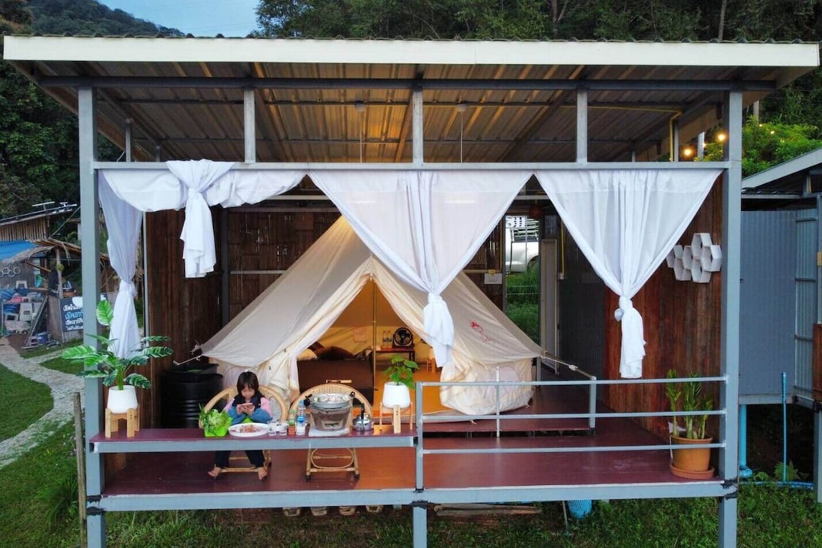 Double Room for 2 Persons | Bed sheets