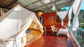 Double Room for 2 Persons | 1 bedroom, bed sheets