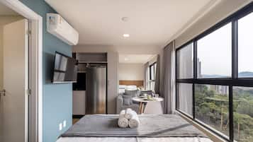 1 habitación, tabla de planchar con plancha y wifi gratis