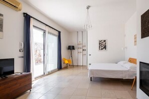 1 quarto, ferros/tábuas de passar roupa, Wi-Fi, roupa de cama