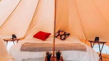 Tent | 1 bedroom, bed sheets