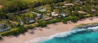 Hale Kekana, 7BR Beachfront Estate