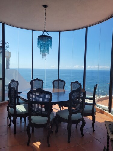Villa del Oceano, Oceanside Villa w/ Private Pool and Panoramic Views in Bajamar