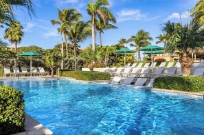 Outdoor pool, a heated pool - Ocean View 2BR Villa at Marriott's Aruba Surf Club-Includes ALL Resort Amenities (Noord)
