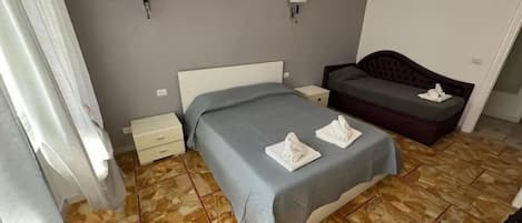 2 bedrooms