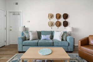 TV - Front Beach Condo! 1 Block to Center Street-3C (Folly Beach)