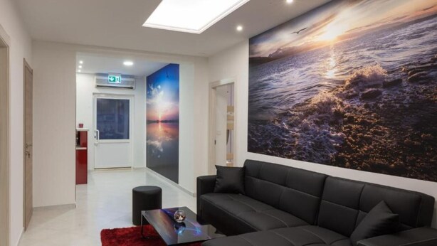 Interior - Hostel Free Bird - Bed in Four Bed Mixed Dormitory Room 3 (H) (Dubrovnik)