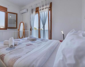 2 chambres, fer et planche Ă repasser, Wi-Fi gratuit, draps fournis