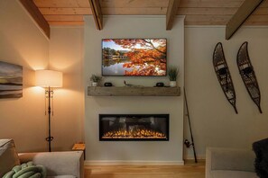 Smart TV, fireplace - Berkshire Holiday Home with Hot Tub & A+ Amenities (Otis)