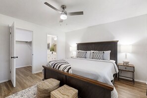 2 habitaciones, tabla de planchar con plancha, internet y ropa de cama 