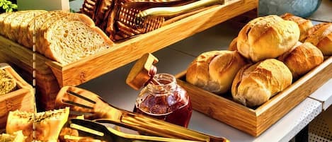 Colazione a buffet inclusa, servita tutte le mattine