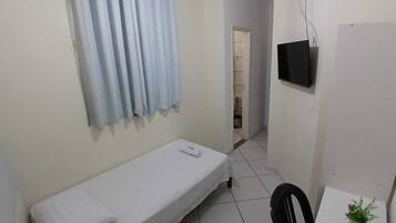 Chambre Simple Standard | Salle de bain