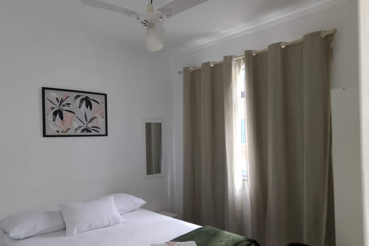 Executive Double Room, Air conditioning | Individually decorated, desk, laptop workspace, free WiFi