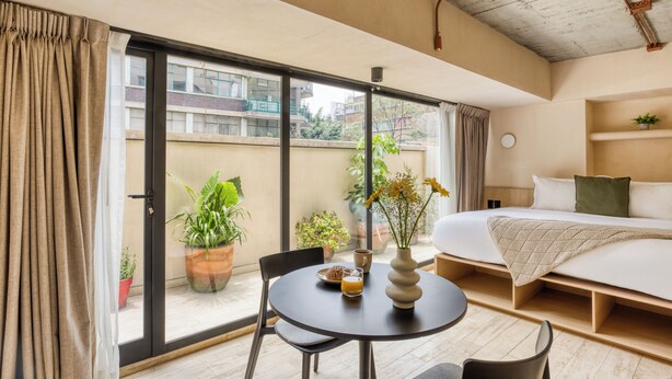Deluxe Apartment, Patio - Caliza Roma Residences by Tasman (Mexico City)