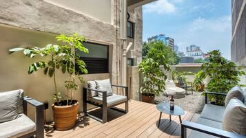 Deluxe Apartment, Patio | Terrace/patio
