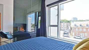 2 chambres, fer et planche à repasser, lit parapluie, Wi-Fi