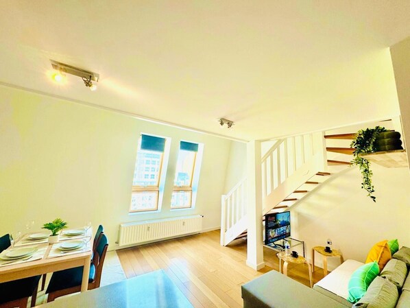 Living area - One bedroom flat near train station (Luxembourg City)