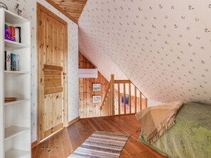 3 間睡房、熨斗/熨衫板、Wi-Fi