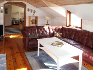 TV, fireplace - Millegarne by Interhome (Listerby)