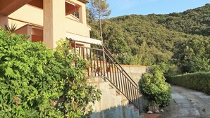 Property grounds - La Paradisa by Interhome (Nisportino)