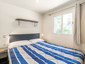 3 bedrooms, Internet