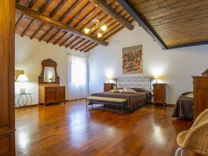 3 bedrooms, Internet