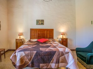 2 bedrooms, WiFi