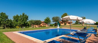 Apartment Leccio by Interhome