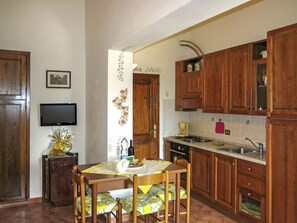 Fridge, oven, cookware/dishes/utensils - Casanuova - Caciaia (LAI131) by Interhome (Lajatico)