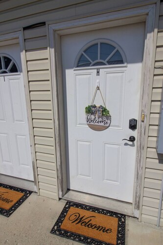 Cozy Retreat Near Ft. Wood!