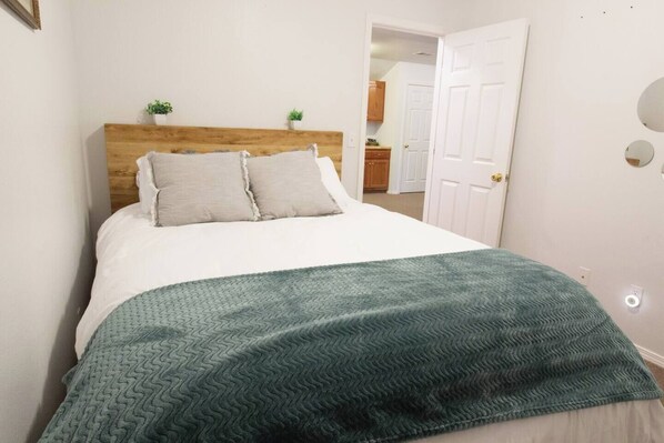 1 Schlafzimmer, Bügeleisen/Bügelbrett, kostenloses WLAN, Bettwäsche