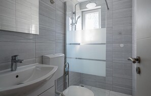 Douche, séchoir à cheveux