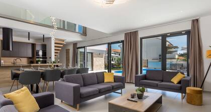 Pinnidae by Interhome