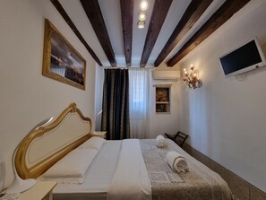 Apartment | 1 bedroom - Gesuiti Cozy and Central Apartment by Ca-sa Check (Venice)