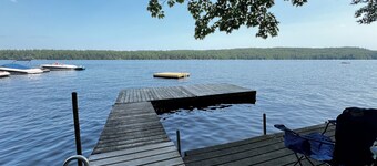 Spacious 5 bed Condo-with shared access to the waterfront