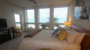 2 bedrooms, internet, bed sheets