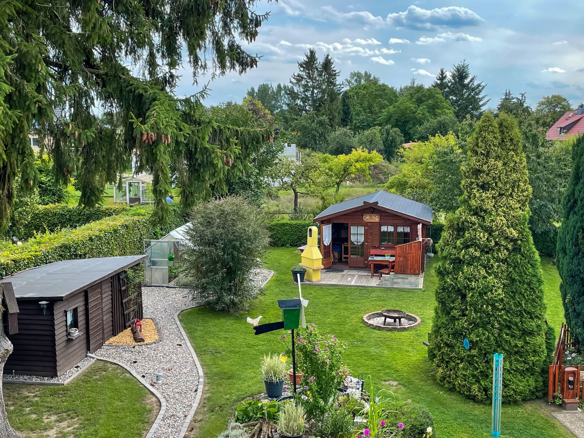 المنشأة من الخارج