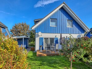 Outdoor dining - Achterblick 2 by Interhome (Seebad Altefähr)