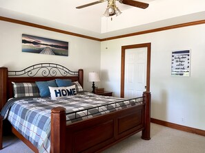 4 bedrooms, WiFi, bed sheets - 💥PARADISE POINTE: 2 Floors, 4 BDR, 7 Beds,  Guests, PET FRIENDLY 🥇 (Littleton)