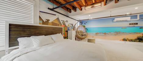 1 bedroom, bed sheets